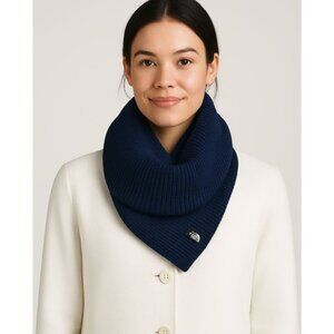 The North Face Infinity Loop Scarf – Blue Knit – Unisex – Excellent Condition